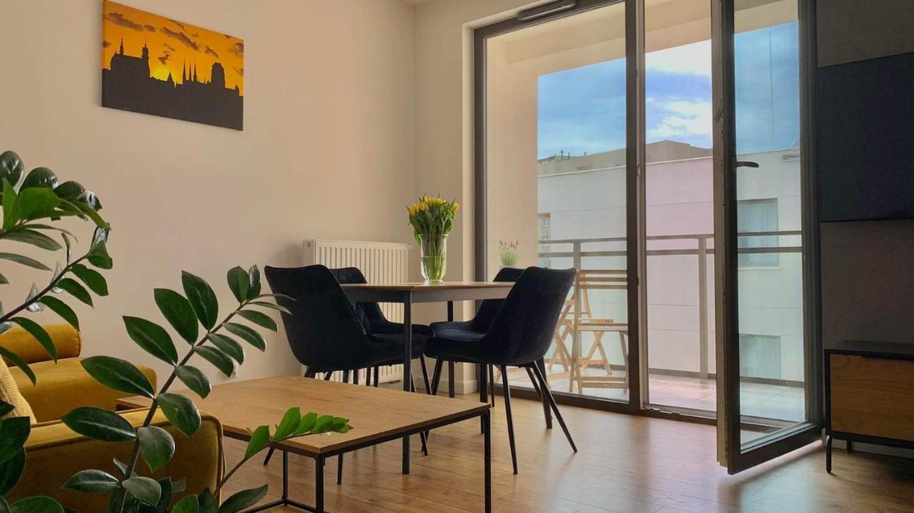 Garden Apartment Free Parking Place Gdansk Exterior foto